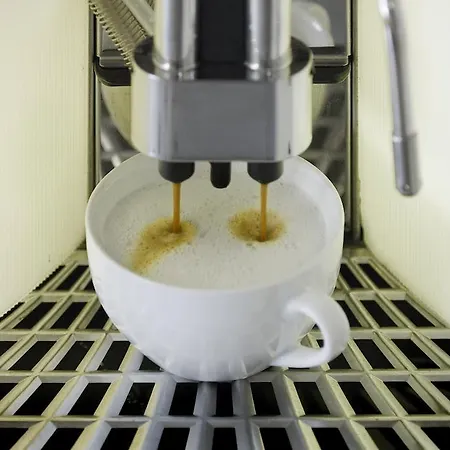 מלון An Der Linah Garni