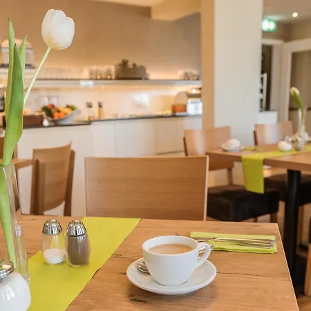 An Der Linah Garni Hotel