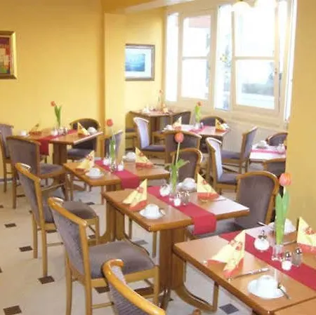 מלון An Der Linah Garni